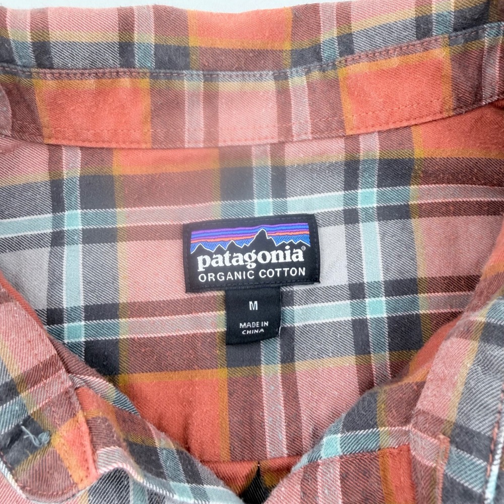 Patagonia Flannel Button Down Mens Medium Orange Plaid 53837 Excellent - Picture 2 of 8